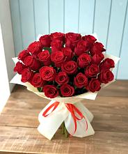 Букет 29 Красных роз в Первое Мая