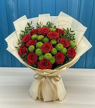 Букет цветов из:  Розы и Хризантемы в Первое Мая